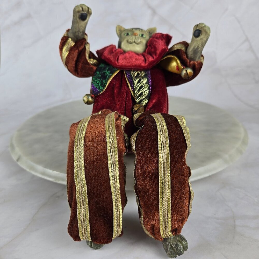 Russ Berrie & Co "A Royal Winterfest" Poseable Cat Shelf Sitter Jester Ceramic